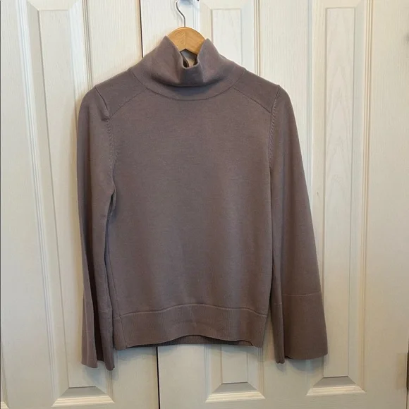 Lululemon Merino Wool Funnel Neck Sweater Size 8 - Picture 1 of 4